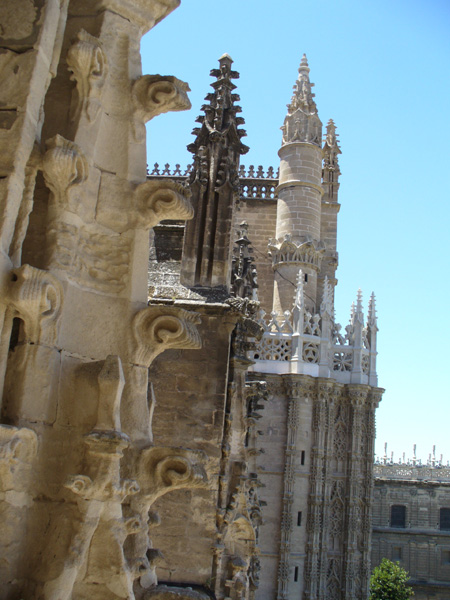 pinaculos subida giralda.jpg